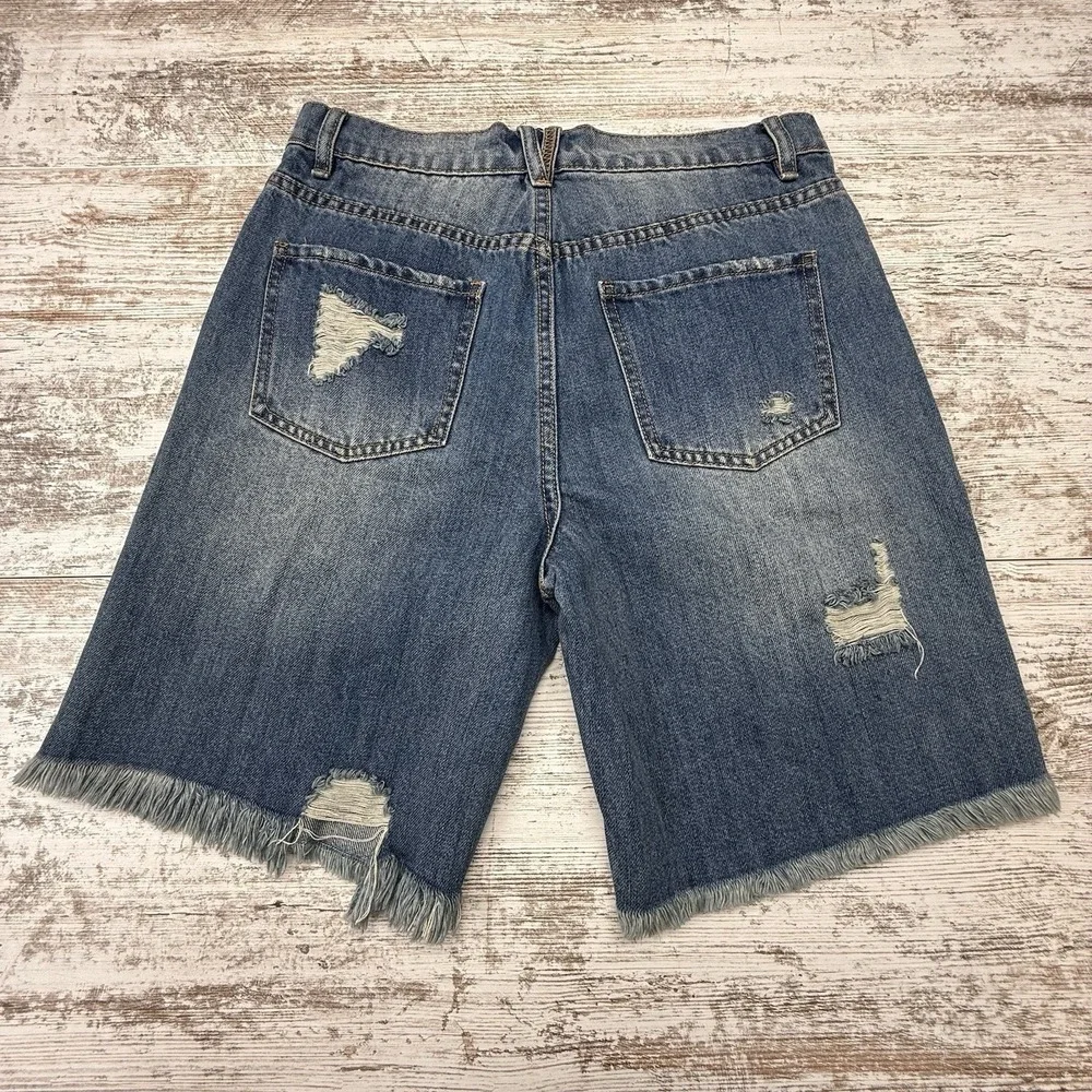 Hippie Bohemian Long Denim Jean Shorts Distressed Raw Hem Fringe Mom Jeans Sz‎ M